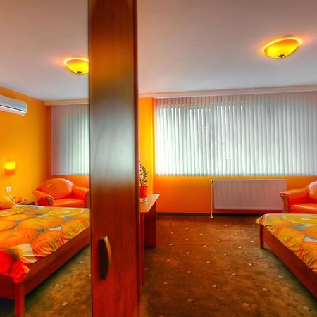 Family Hotel Mania Stara Zagora Luaran gambar